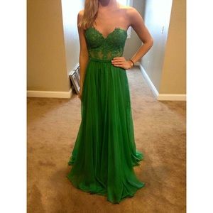 Prom/Formal Dress - Le Femme