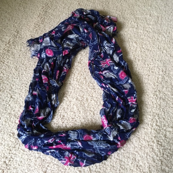 Light spring scarf