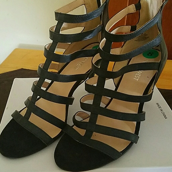 Nine West heals