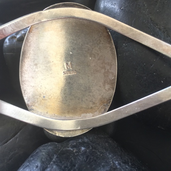 Sold Exquisite Mary Morgan MOP Navajo Sterling C - Picture 2 of 3