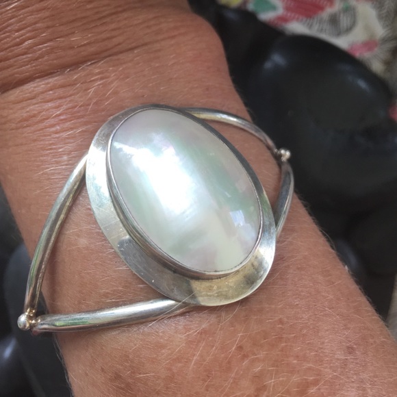 Sold Exquisite Mary Morgan MOP Navajo Sterling C - Picture 3 of 3