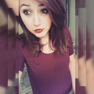 Meet your Posher, Rebecca