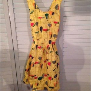 Fun yellow Beach Bash dress