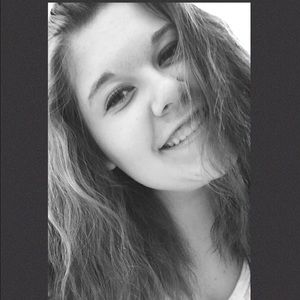 Meet your Posher, Madi