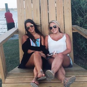 Meet your Posher, Jadeah