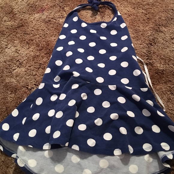 Girls  neck loop top that shows half if back