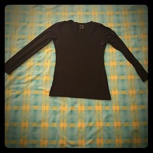 Black weatherproof tshirt