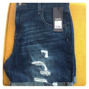 *NWT*  Women's Mossimo Boyfriend Shorts