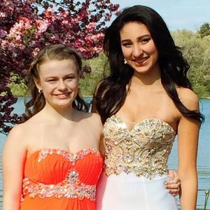 Meet your Posher, Carly