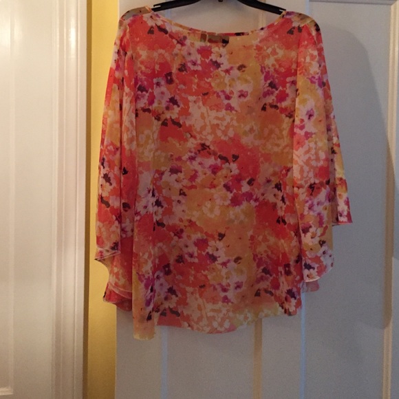 Blouse - Picture 2 of 2