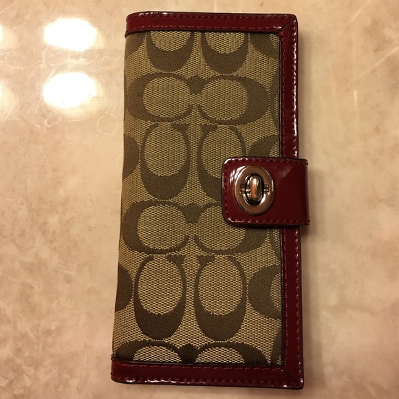 Coach wallet