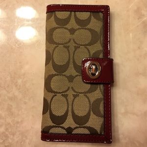 Coach wallet