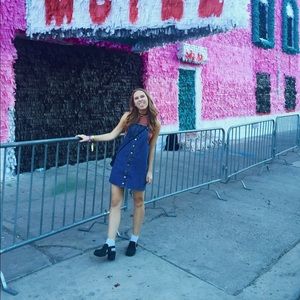 Meet your Posher, Victoria