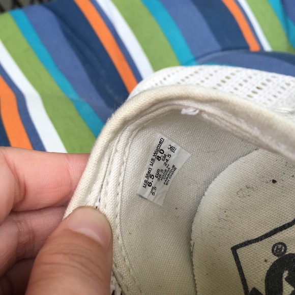 Knitted Vans! - Picture 4 of 4