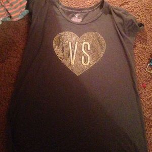 VS night shirt