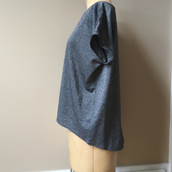 BCBGeneration grey shirt with shirttail hem - Picture 2 of 4