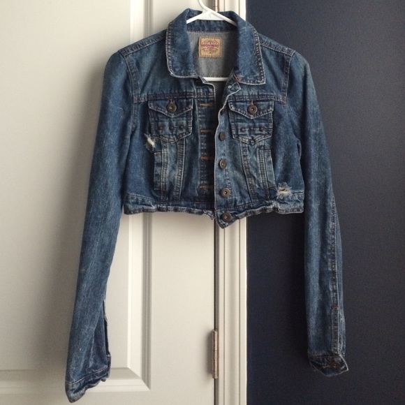 Cropped Denim Jacket