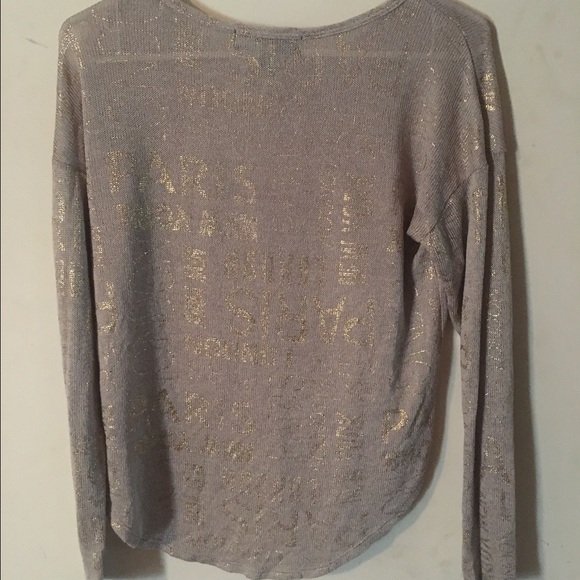 Beige and gold paris top - Picture 2 of 2