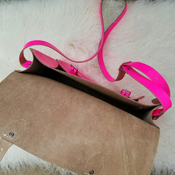 Fluoro Pink Cambridge Satchel - Picture 4 of 4
