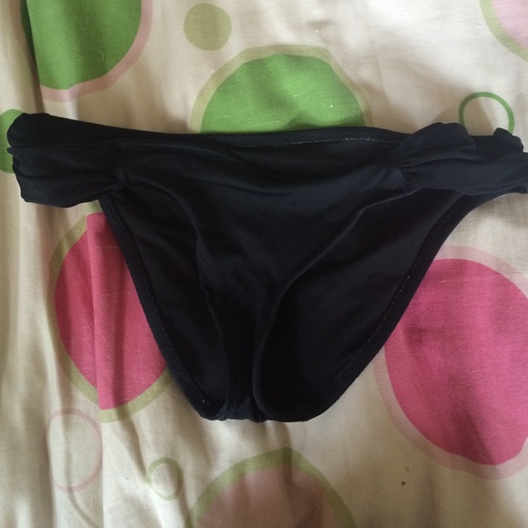 Victoria secret bikini bottoms