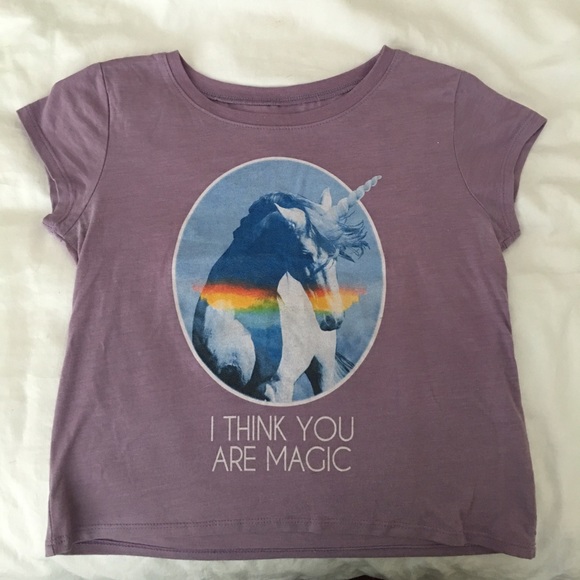 Size XS cropped lilac unicorn tee!