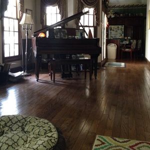 Meet your Posher, Terry