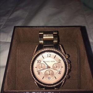 Michael Kors rose gold watch