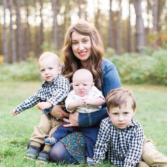 Meet your Posher, Nicole