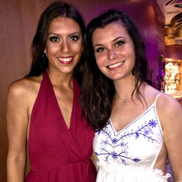 Meet your Posher, Amanda - Picture 1 of 1