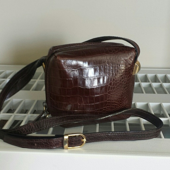 🔥VINTAGE🔥CROC EMBOSSED SHOULDER BAG