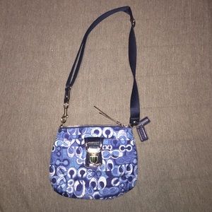 Cute Coach blue poppy purse