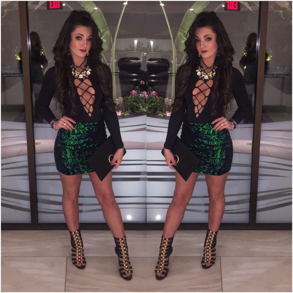 Green HM sequin mini skirt