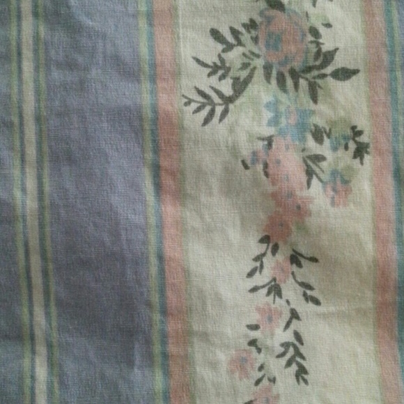 Adorable Dress - Picture 4 of 4