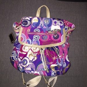 Coach Poppy back pack!