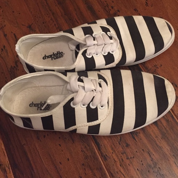 Charlotte Russe Size 8 Striped Shoes