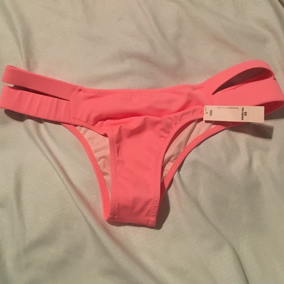 Double banded itsy. Victoria's Secret