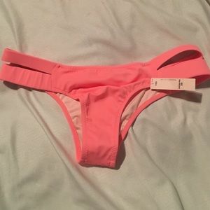 Double banded itsy. Victoria's Secret