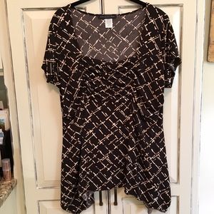 Black/cream/white  print top