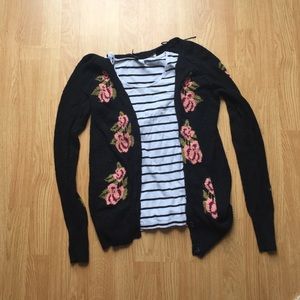 Striped H&M Tee + Floral Cardigan Bundle!!