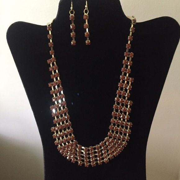 🌹SALE Necklace and Earring Set