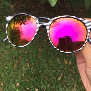 Quay Mirrored Sunglasses