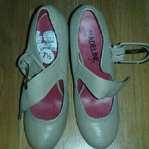 Price cut. Pin up style