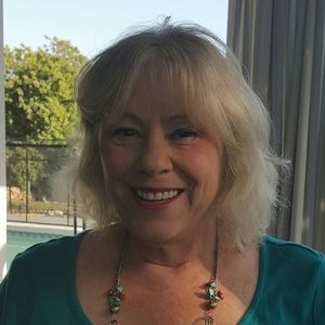 Meet your Posher, Lynne