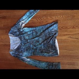 Long sleeve graphic shirt