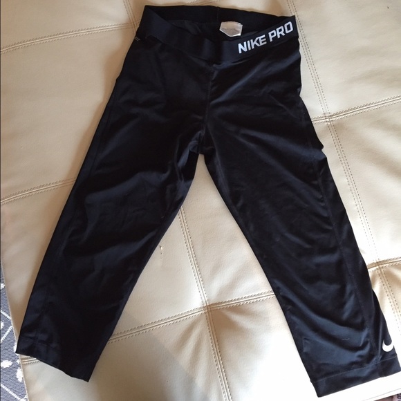 Nike Pro Capri Tights