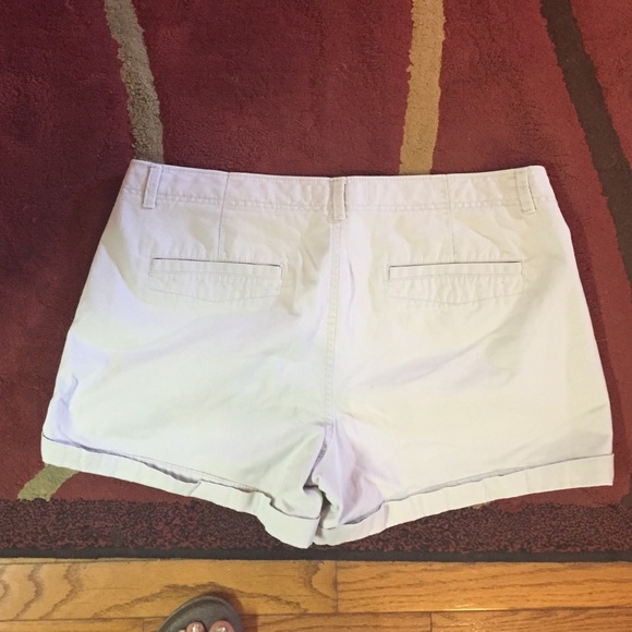 Shorts - Picture 3 of 4