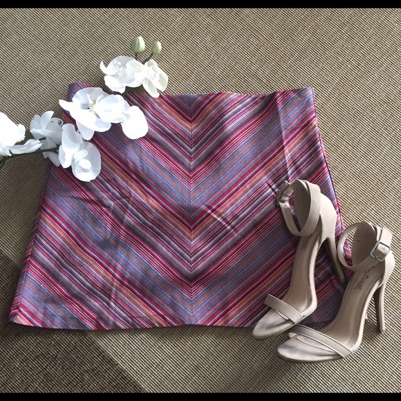 Chevron print skirt