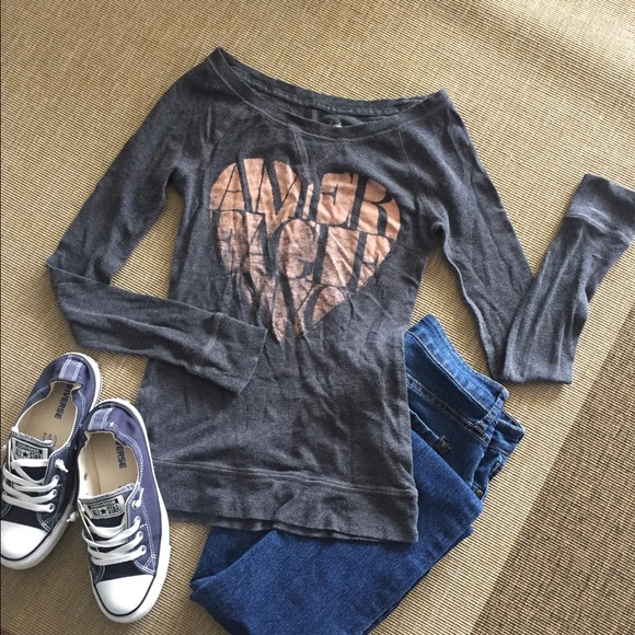 American Eagle sweater