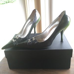 AUTHENTIC Dolce and Gabbana Black Leather Pumps
