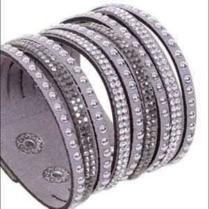 Rocking Rhinestone Snap Bracelet